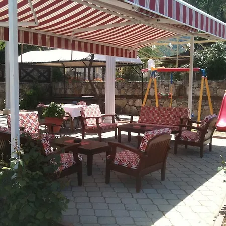 Cennet Hotell 3*