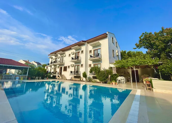 Hotel Cennet 3*