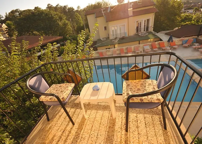 Cennet Hotel