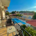 Hotel Cennet