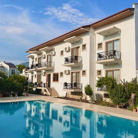 Hotel Cennet 3*