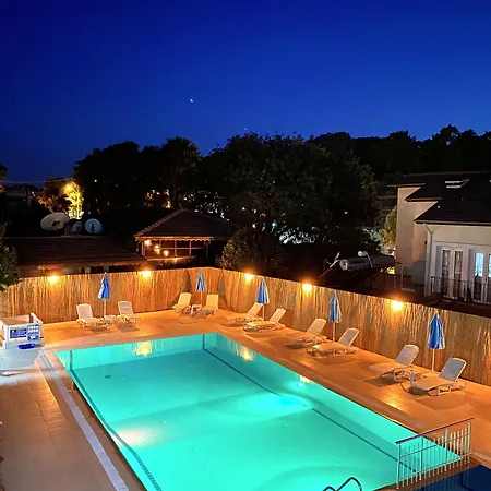 Hotel Cennet 3*