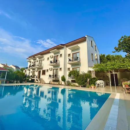 Otel Cennet 3*