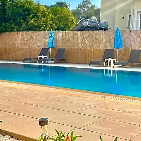 Hotel Cennet