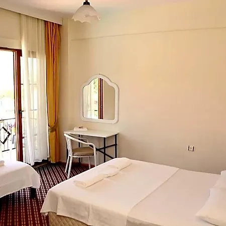 Hotel Cennet 3*