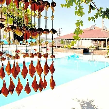 Hotel Cennet