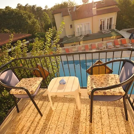 Cennet Hotel